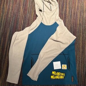 Melenzana Men’s MicroGrid Hoodie (L)